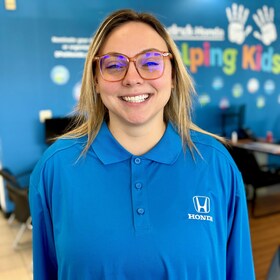 Staff member Riley Walters from ID_522937