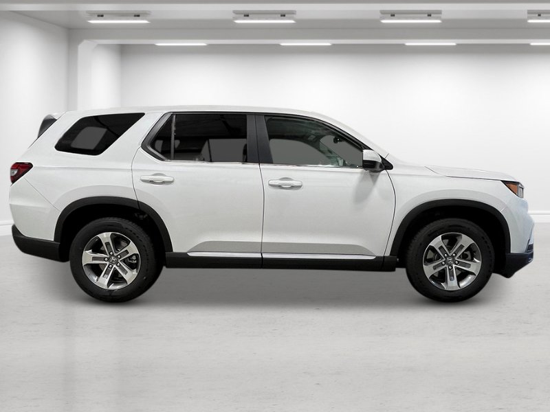 2025 Honda Pilot EX-L photo 3
