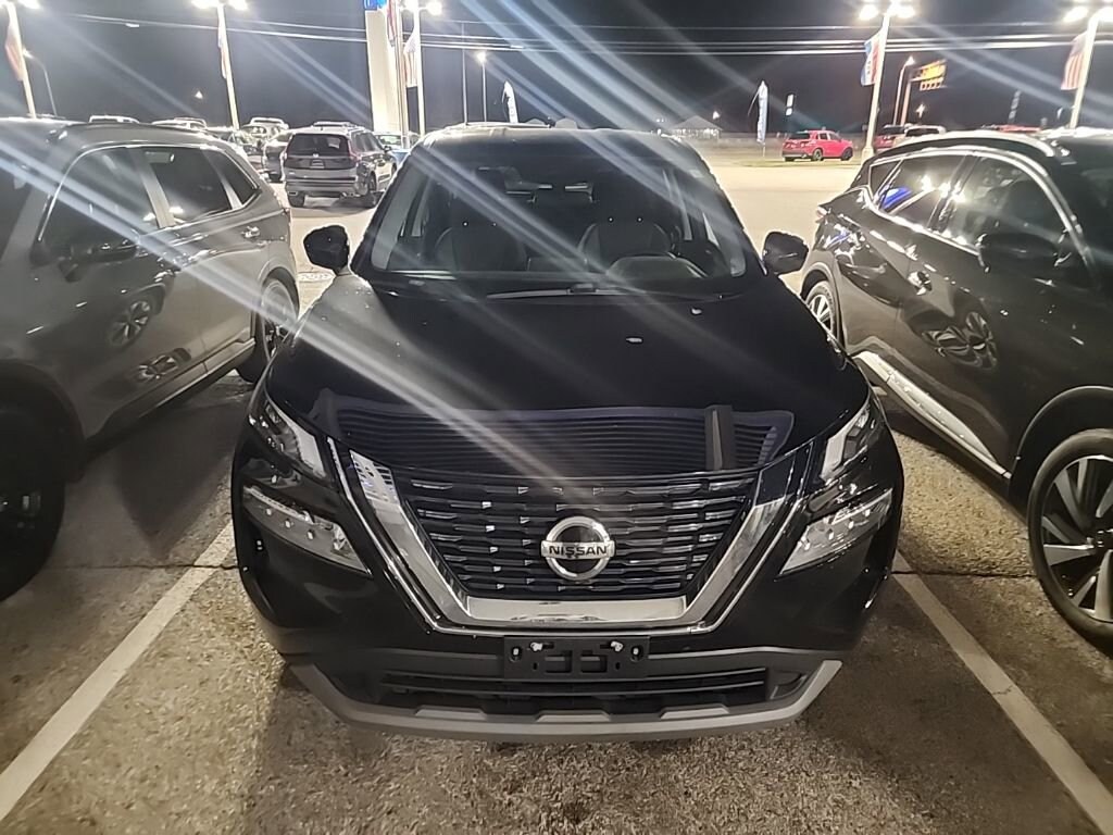 Used 2021 Nissan Rogue SV 4D Sport Utility