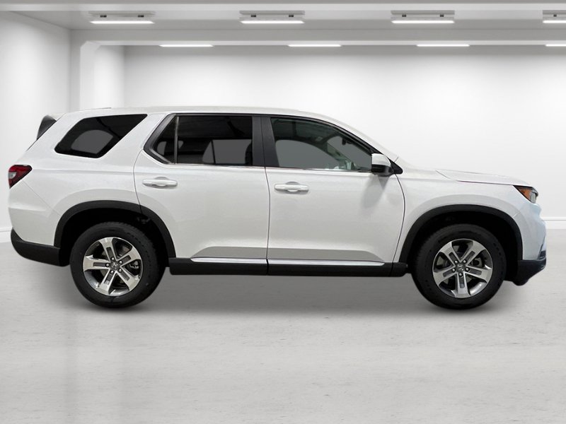 2025 Honda Pilot EX-L photo 3
