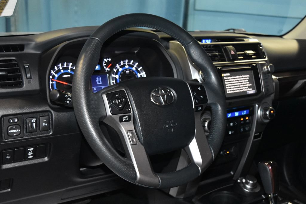 2018 Toyota 4Runner Limited photo 2