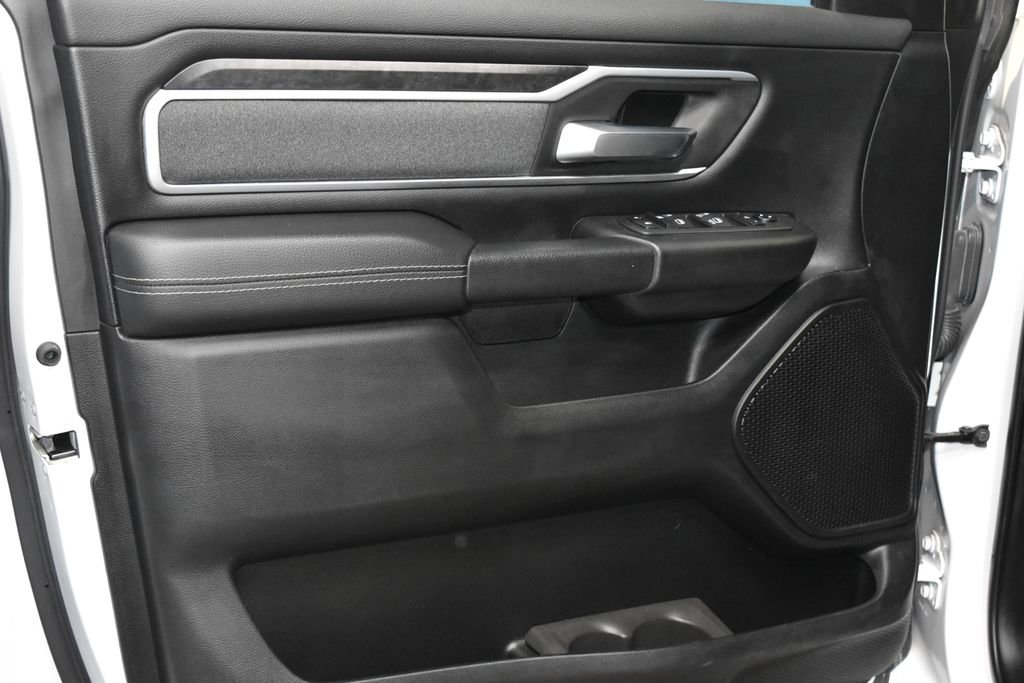 2021 Ram 1500 Big Horn Lone Star photo 3