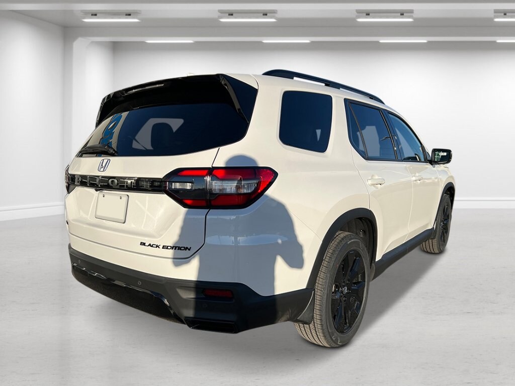 New 2026 Honda Pilot Black Edition SUV