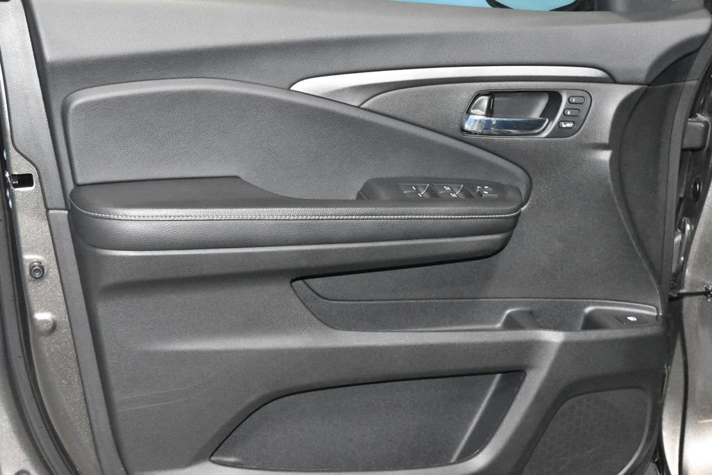 2022 Honda Ridgeline RTL-E photo 3