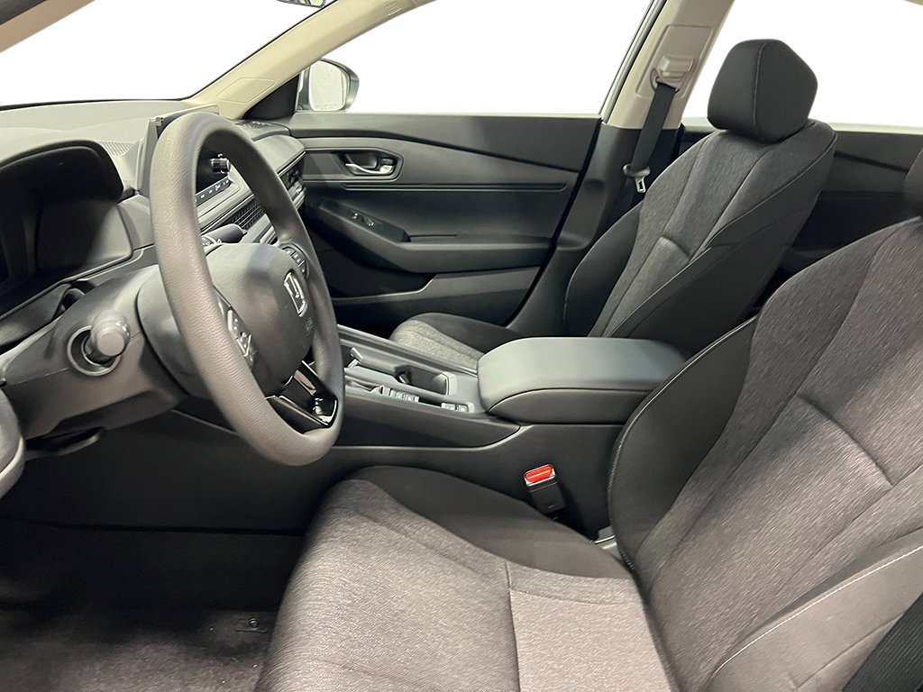 2025 Honda Accord LX - Photo 11