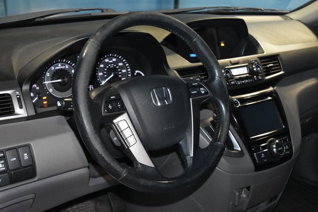 Used 2015 Honda Odyssey EX-L 4D Passenger Van