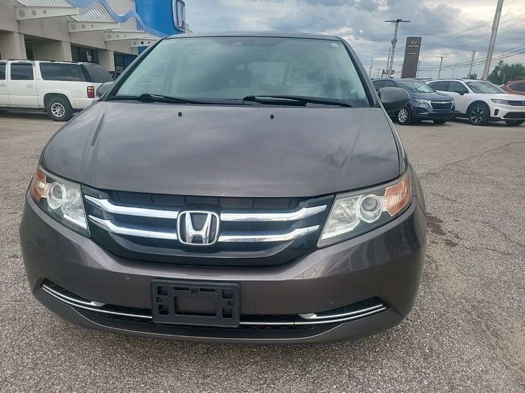 2016 Honda Odyssey EX-L photo 2