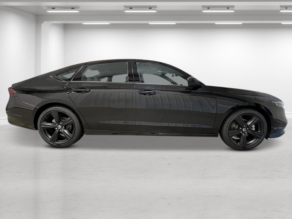 2025 Honda Accord Hybrid Sport-L photo 3