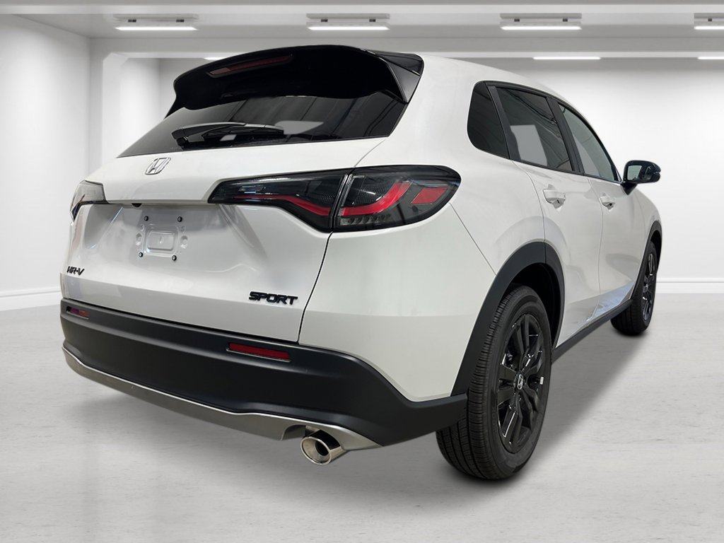 2026 Honda HR-V Sport photo 3