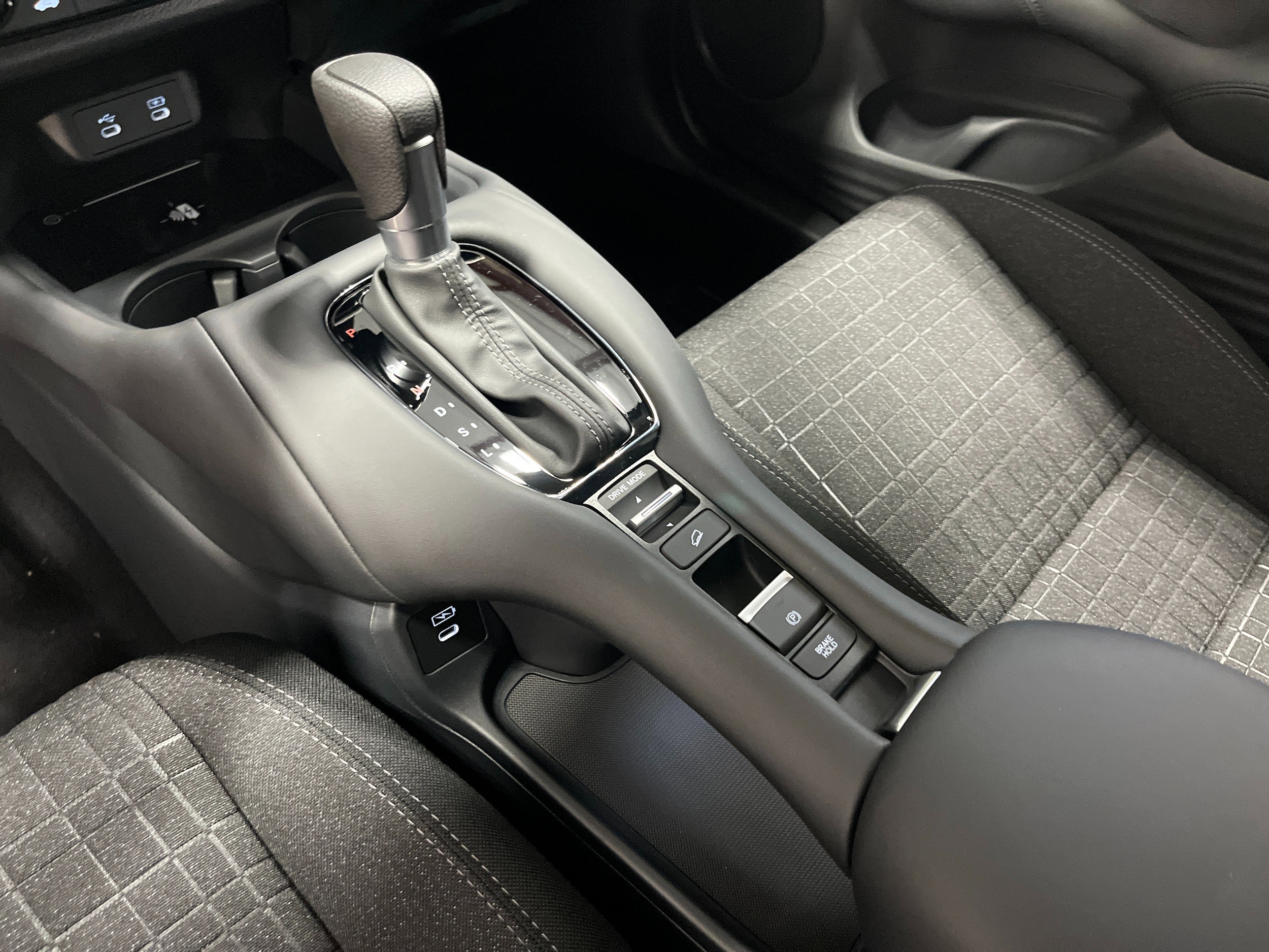 2026 Honda HR-V LX - Photo 15