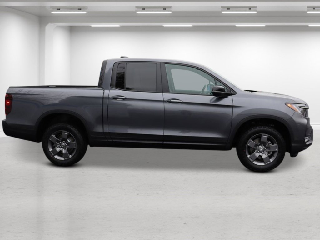 2026 Honda Ridgeline TrailSport photo 3