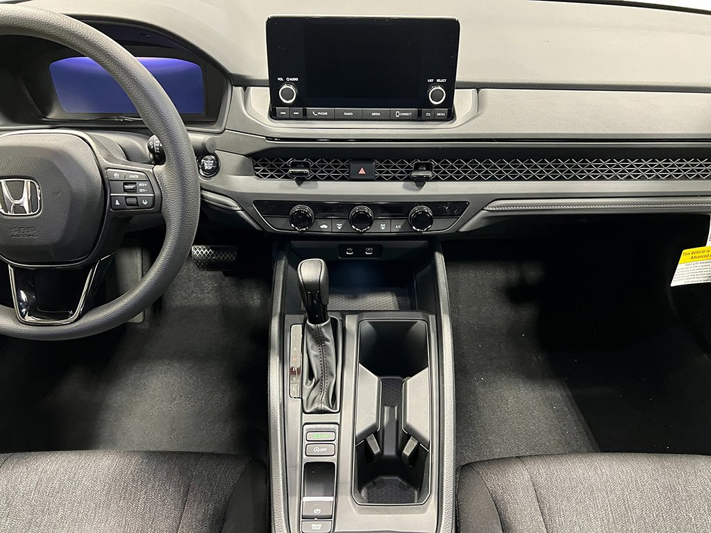 2025 Honda Accord LX - Photo 18