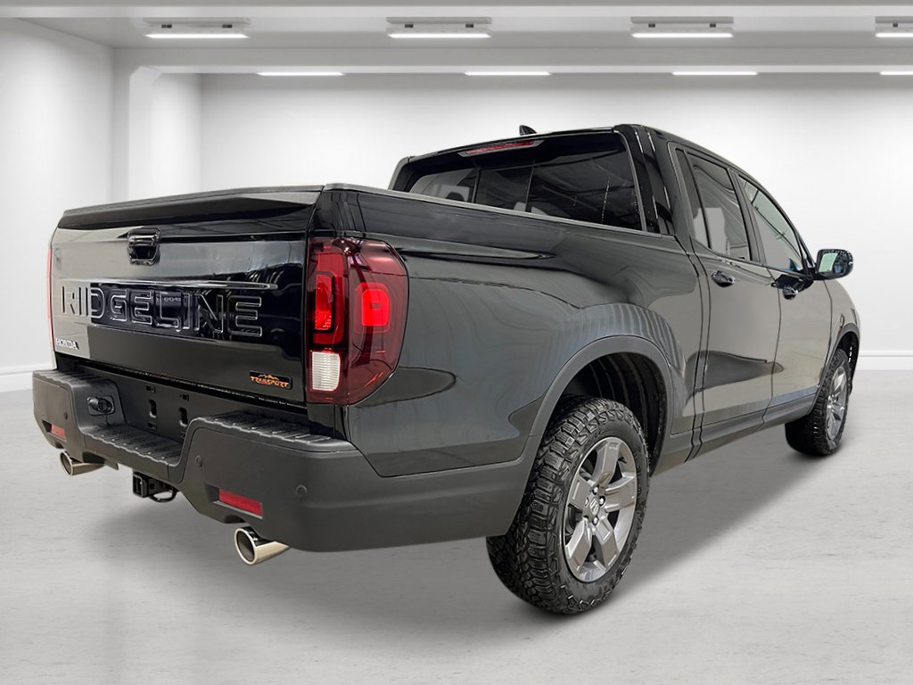 2025 Honda Ridgeline TrailSport photo 3