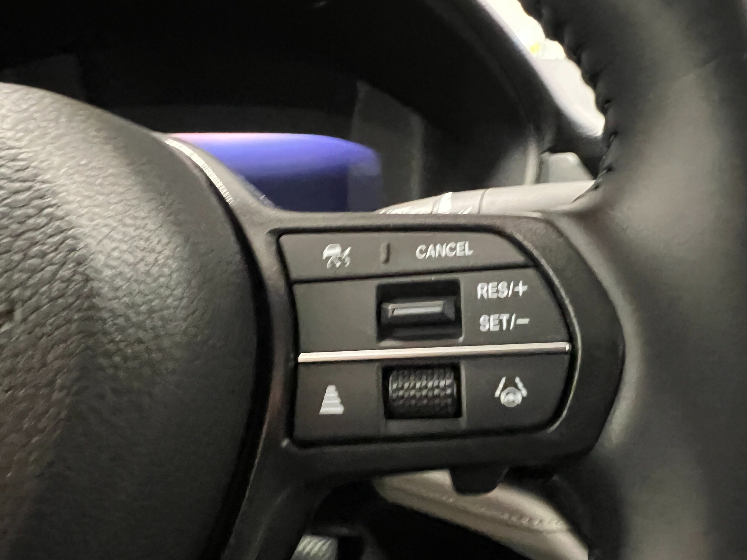 2025 Honda Accord Hybrid EX-L - Photo 17