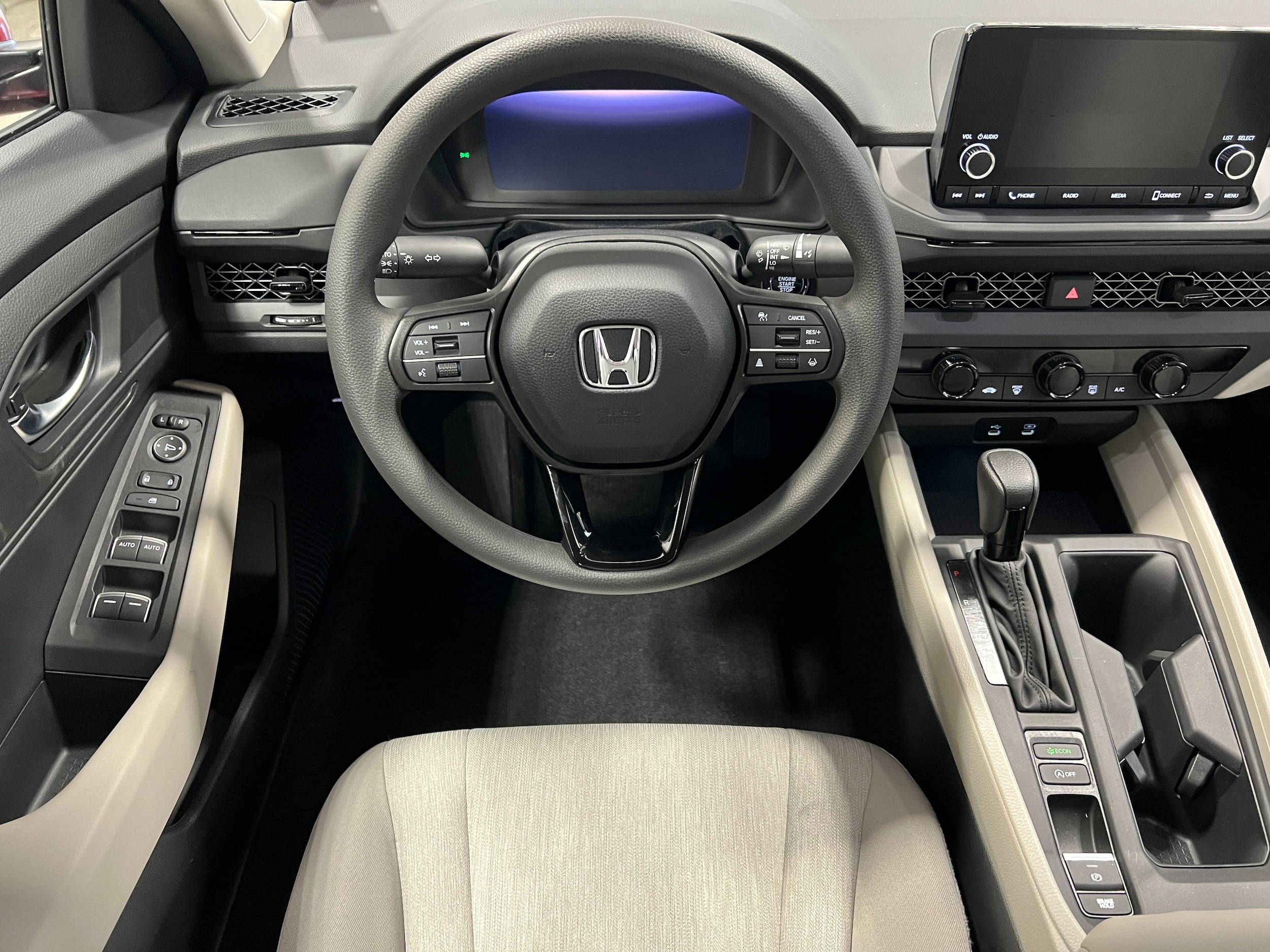 2025 Honda Accord LX - Photo 21