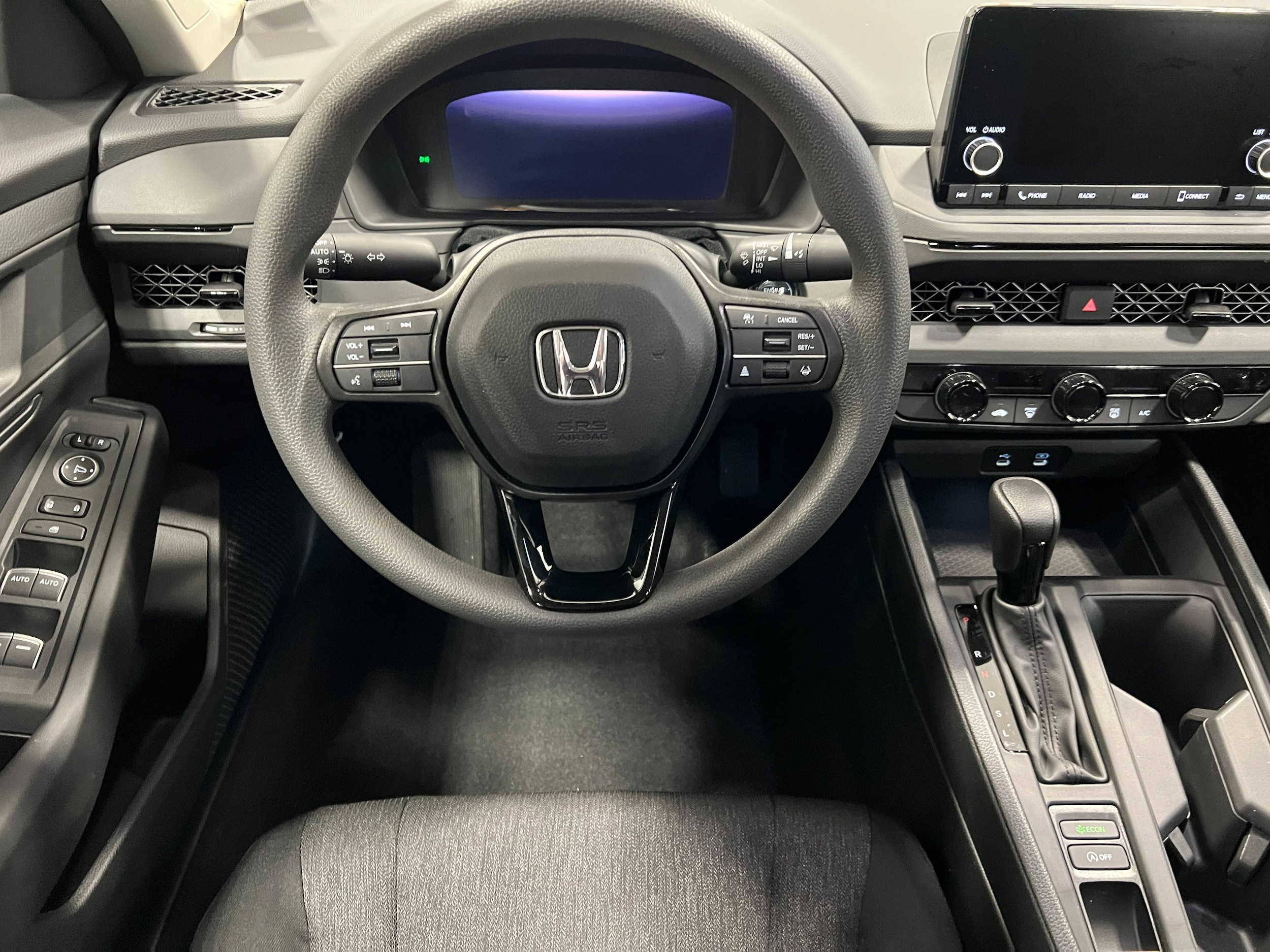 2025 Honda Accord LX - Photo 21