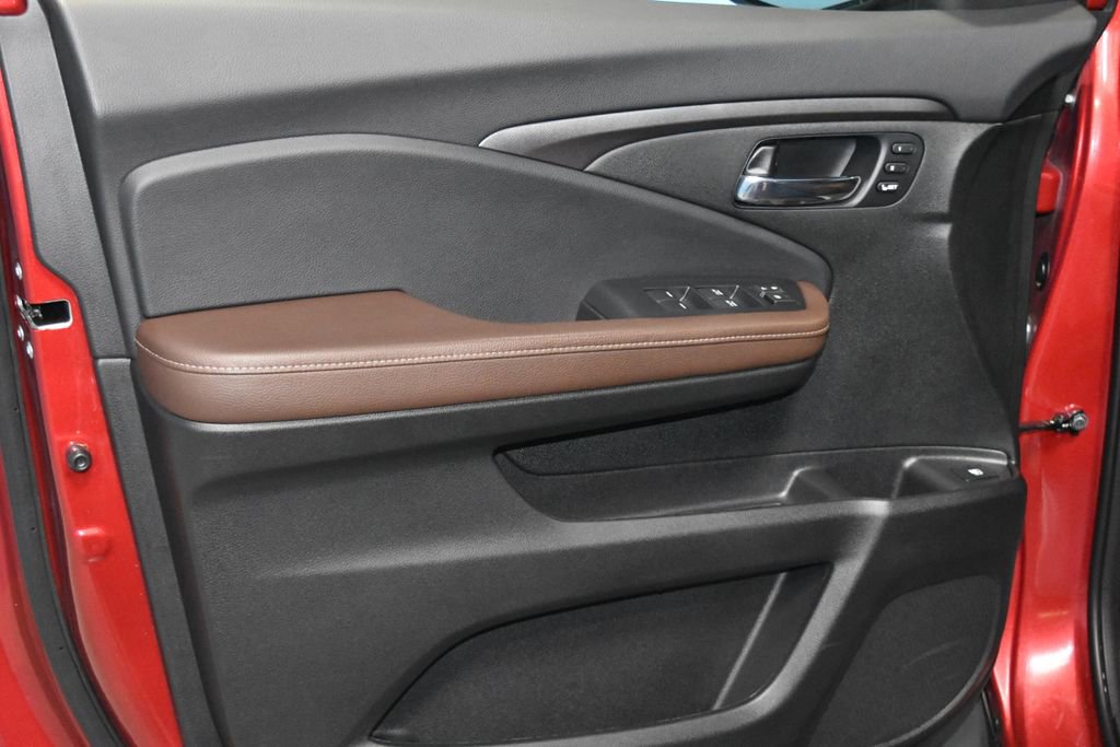 2024 Honda Ridgeline RTL photo 3