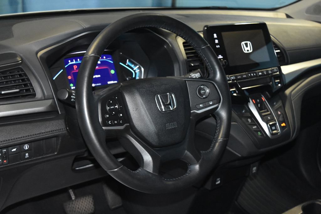 2021 Honda Odyssey EX-L photo 2