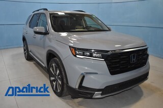 2024 Honda Pilot Touring 4D Sport Utility 5FNYG1H75RB011824