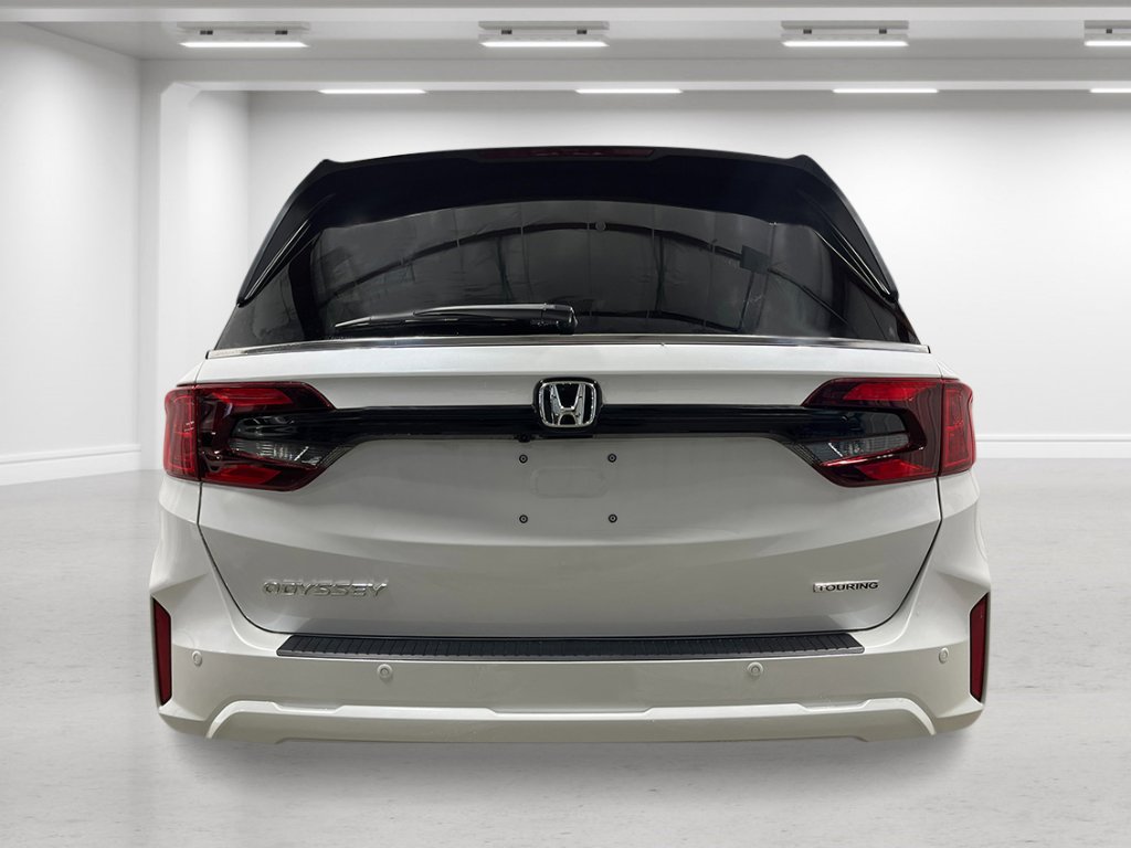 2026 Honda Odyssey Touring photo 4