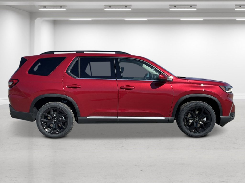2025 Honda Pilot Touring photo 2
