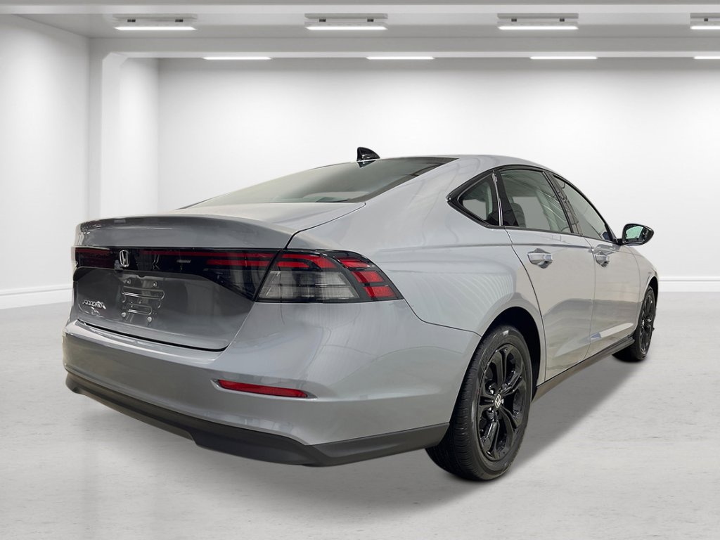 2025 Honda Accord SE photo 3