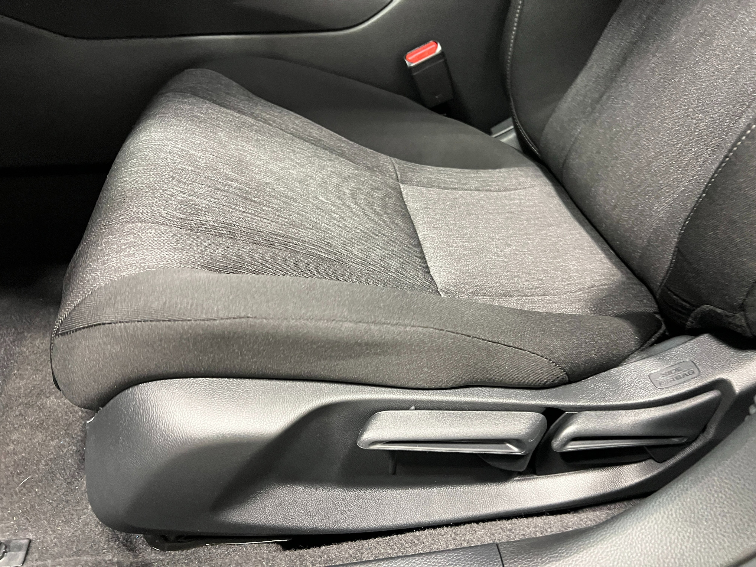 2025 Honda Accord LX - Photo 12