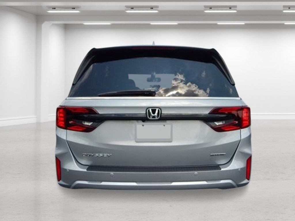 2026 Honda Odyssey Touring photo 4