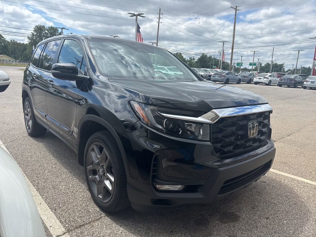 2023 Honda Passport EX-L Sport photo 2