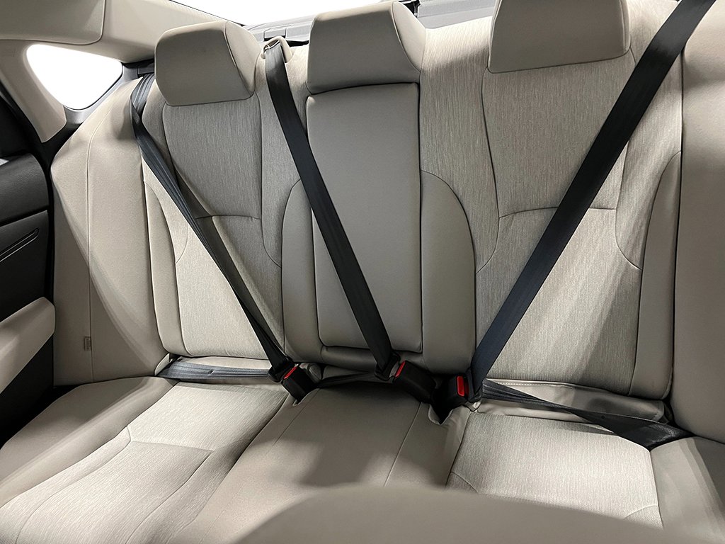 2025 Honda Accord LX - Photo 24