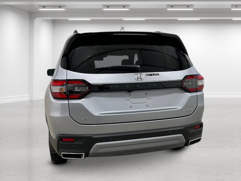 2025 Honda Pilot Touring photo 5