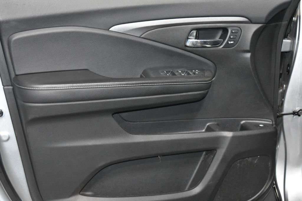 2023 Honda Ridgeline RTL-E photo 3