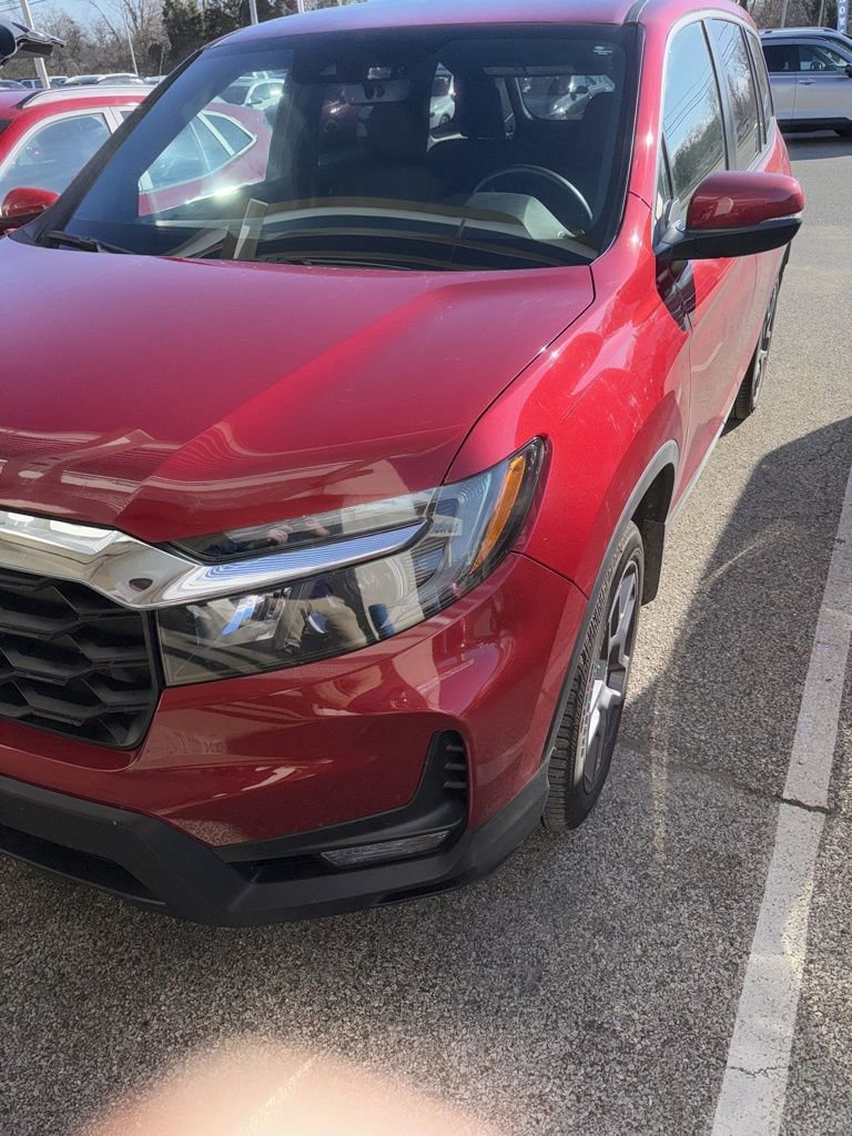 2022 Honda Passport EX-L Sport photo 2