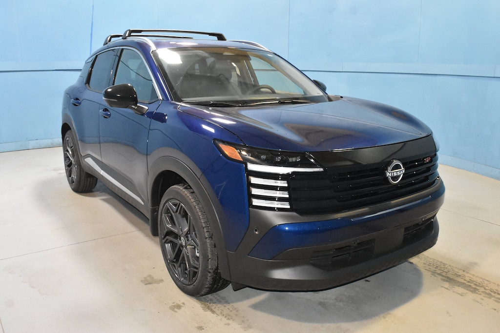 New 2026 Nissan Kicks SR SUV