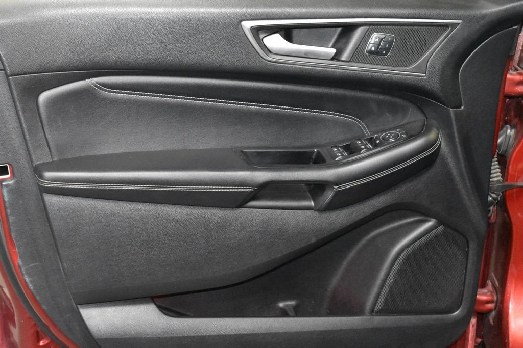 Used 2015 Ford Edge Titanium 4D Sport Utility