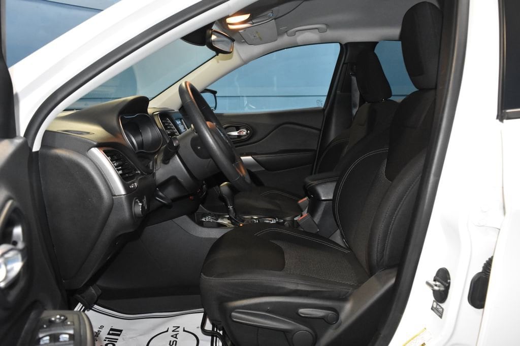 Image of 2021 Jeep Cherokee Latitude 4D Sport Utility