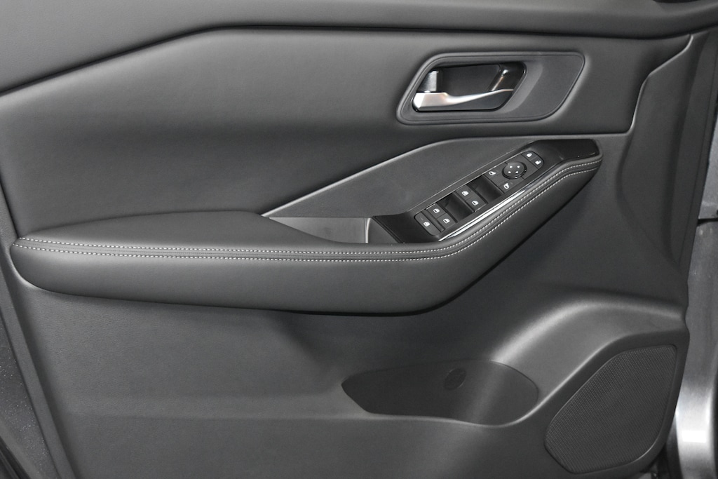 New 2026 Nissan Rogue SV SUV