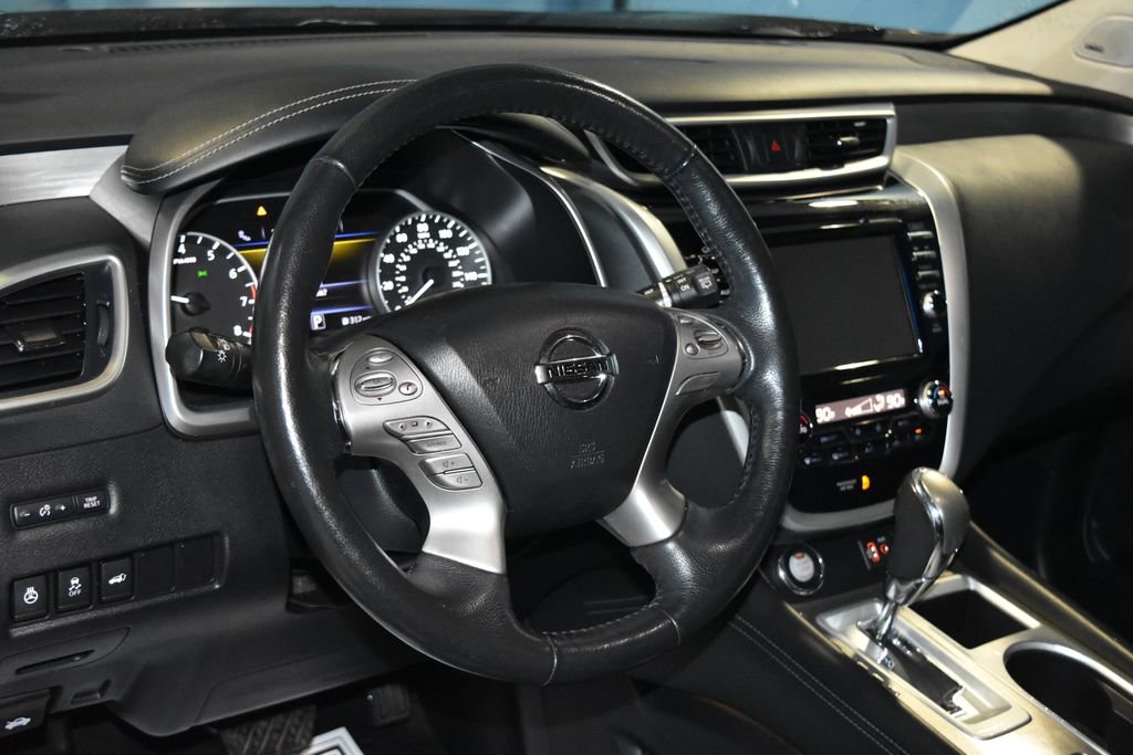 2018 Nissan Murano SL photo 2