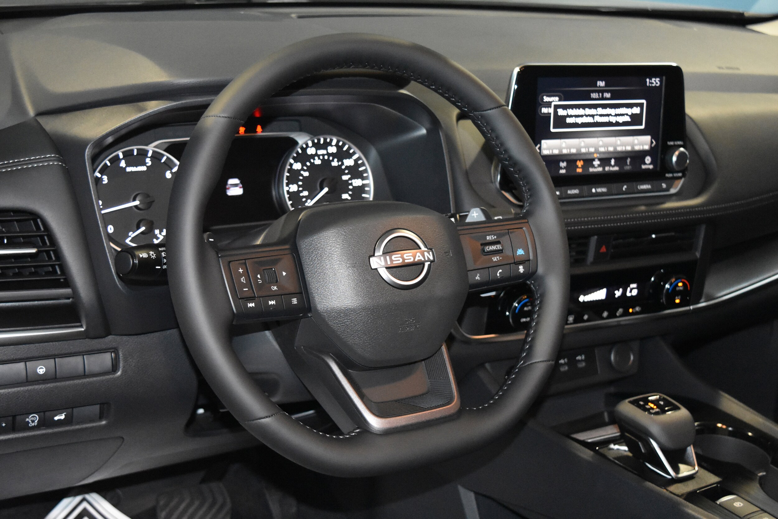 2026 Nissan Rogue SV photo 2