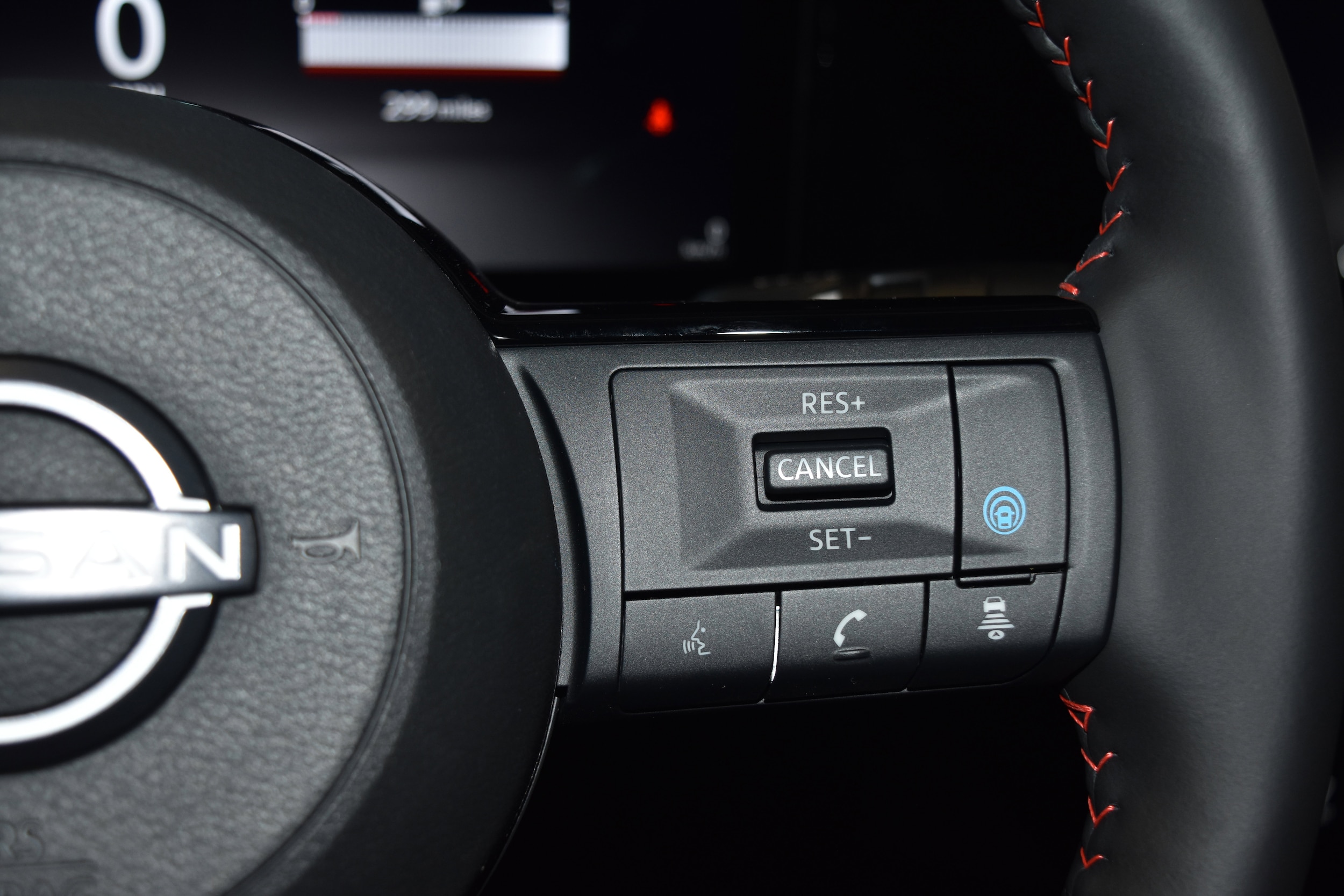 2026 Nissan KICKS SR AWD - Photo 7