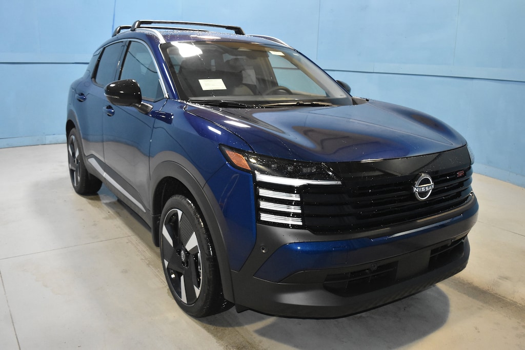 New 2026 Nissan Kicks SR SUV