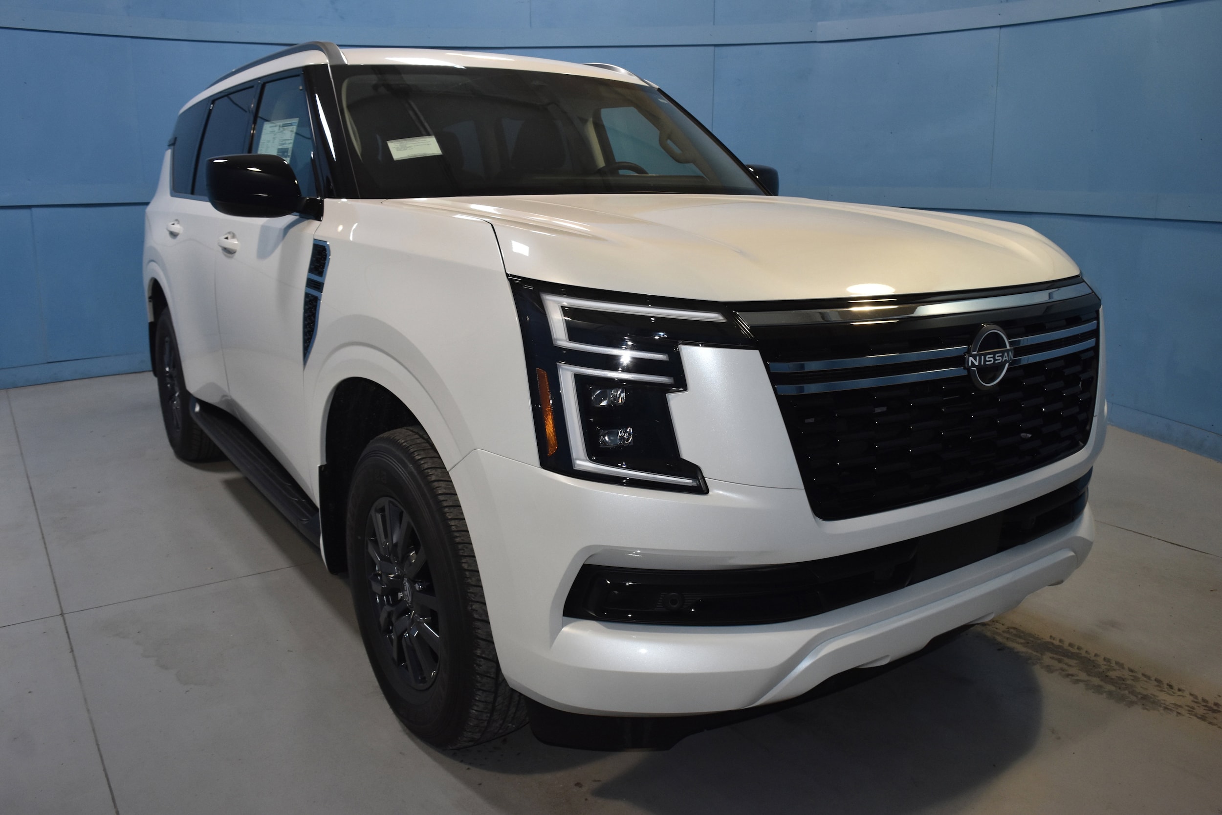 2026 Nissan Armada SV's photo