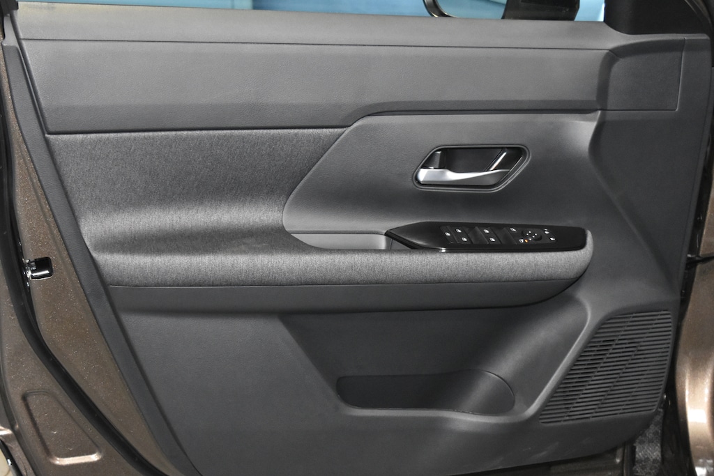 New 2026 Nissan Kicks SV SUV