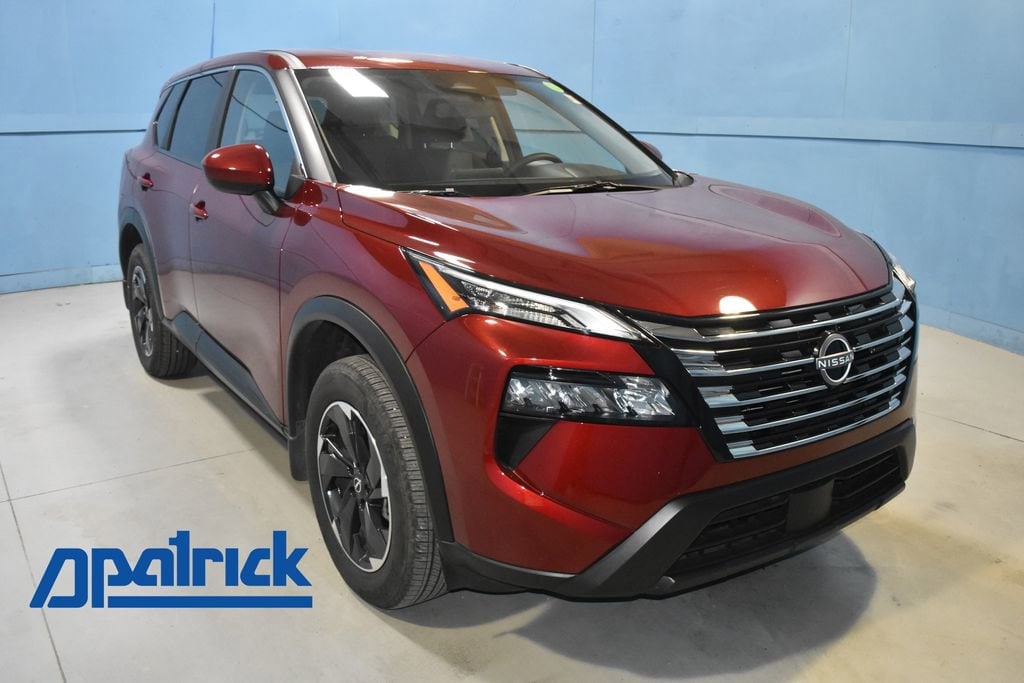 2025 Nissan Rogue SV's photo