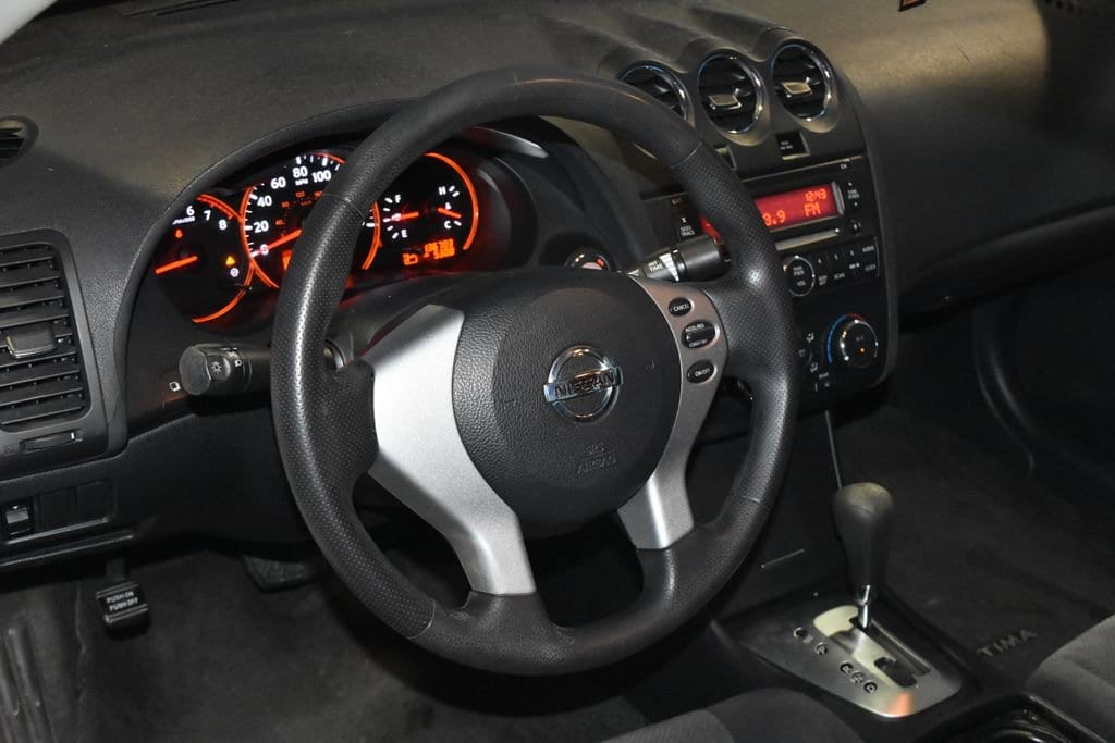Used 2008 Nissan Altima S with VIN 1N4AL21E48C283066 for sale in Evansville, IN