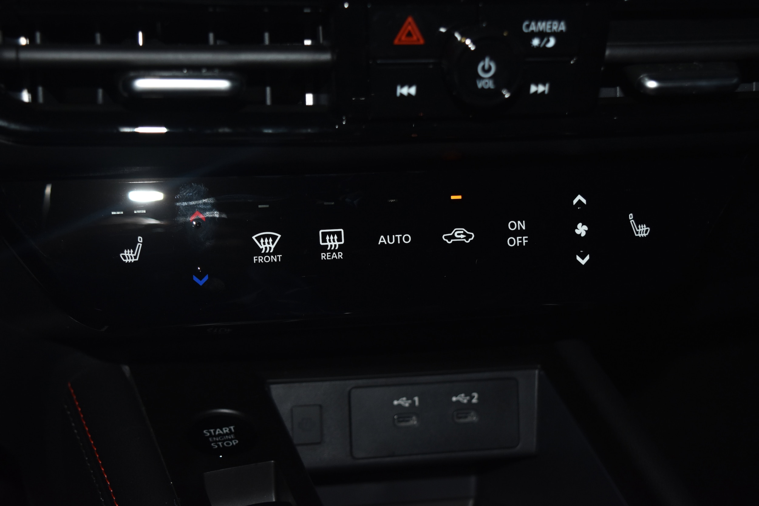 2026 Nissan KICKS SR AWD - Photo 11