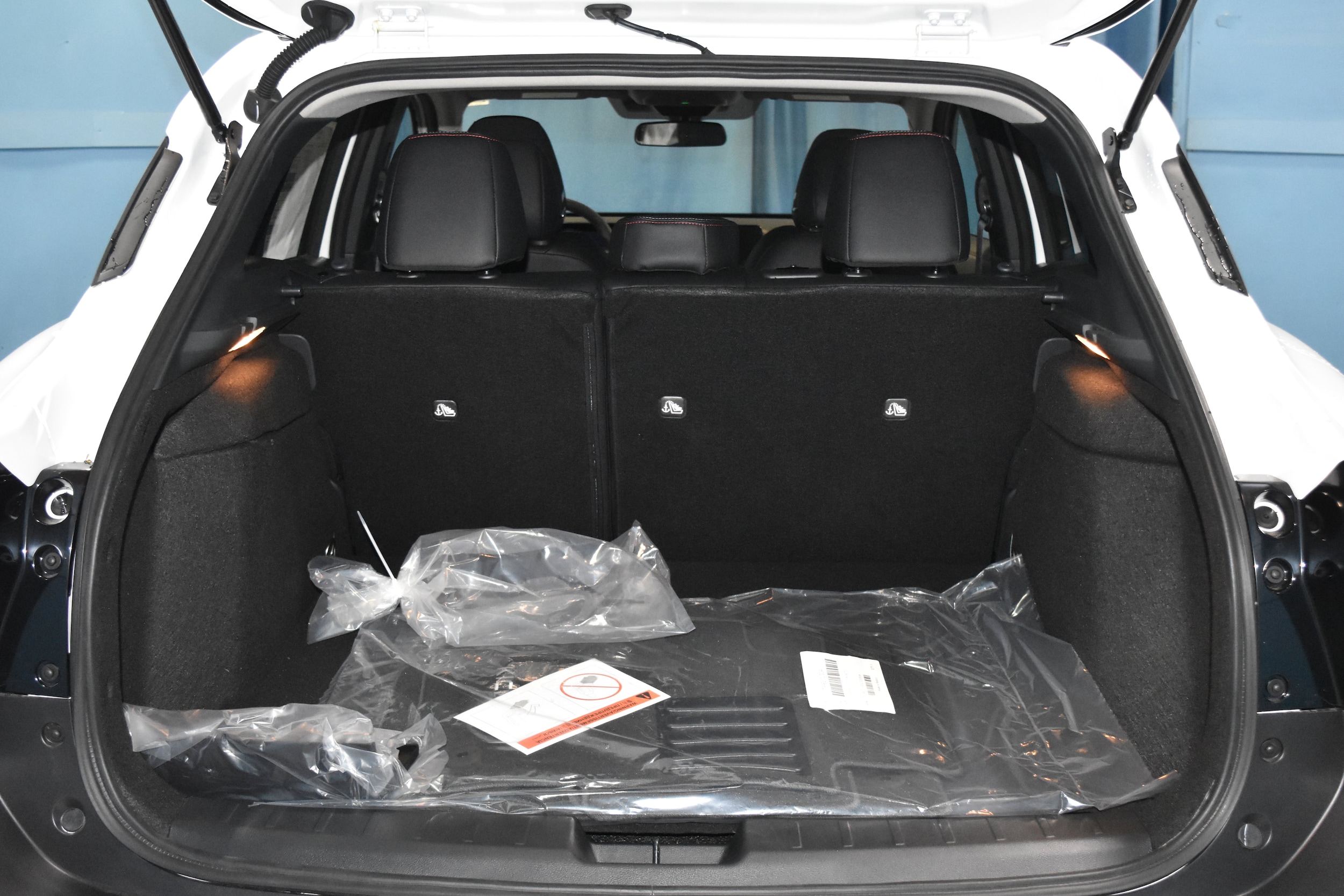 2026 Nissan KICKS SR AWD - Photo 24