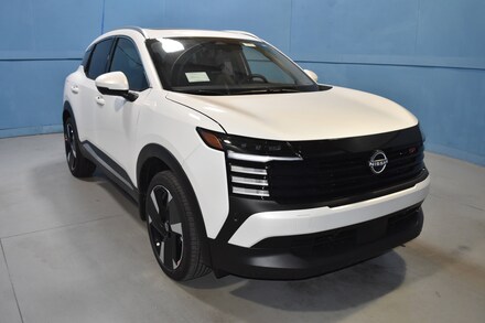 2025 Nissan Kicks SR SUV