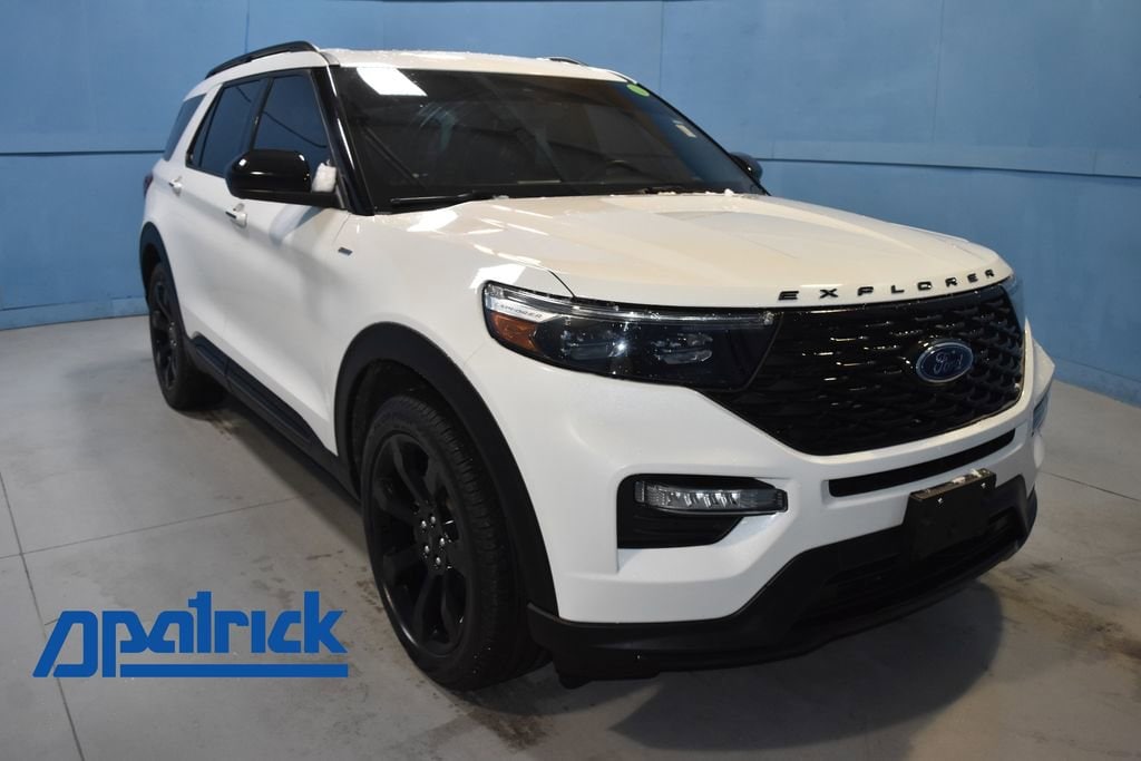 2022 Ford Explorer ST-LINE's photo