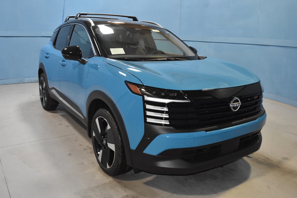 New 2026 Nissan Kicks SR SUV